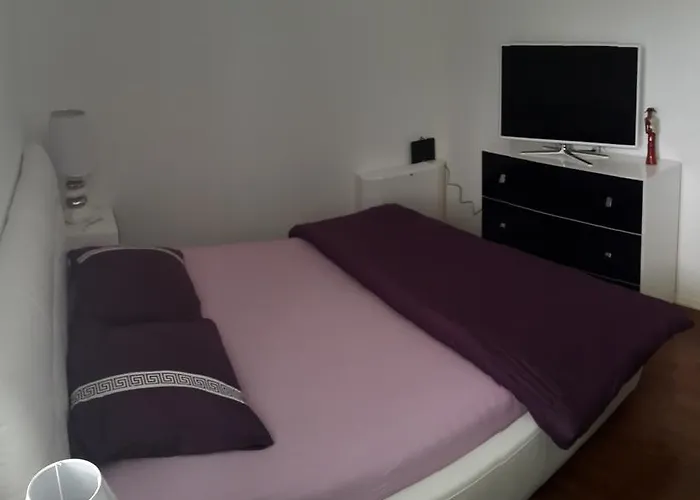Apartment Zaton Apartament *