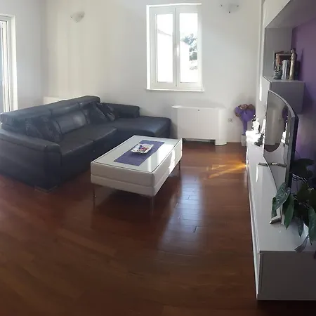 Apartment Zaton 자톤