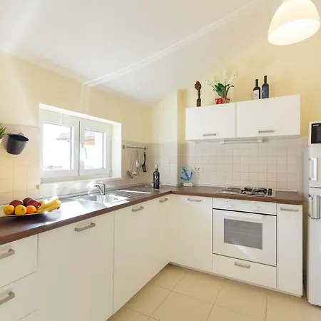 Apartment Zaton 자톤